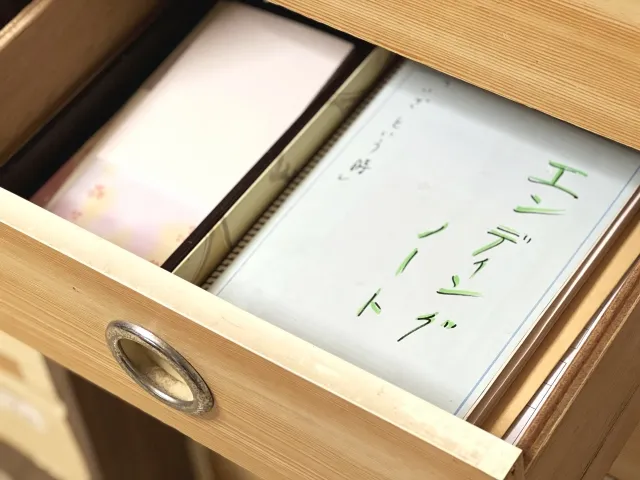 市販のエンディングノートにはどんなデザインがあるの?